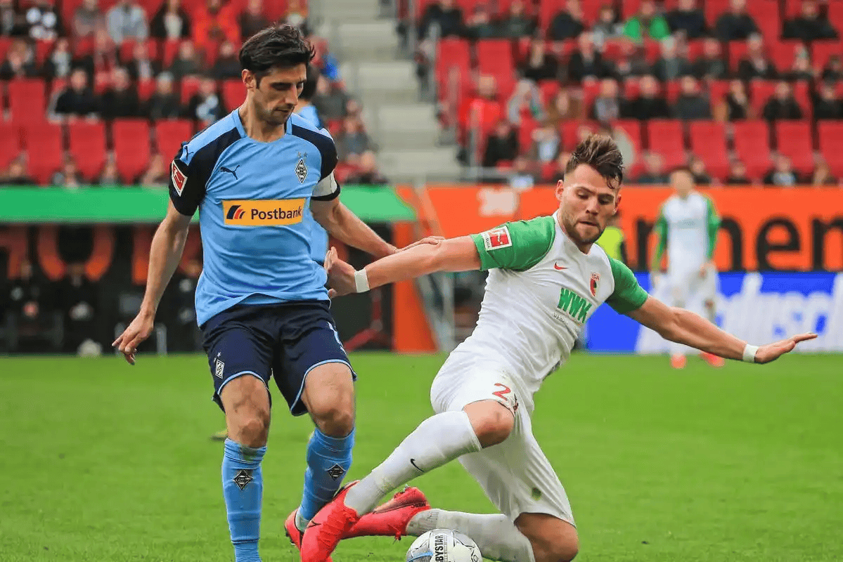 米兰体育-上海足坛迎来久违的大牌外援